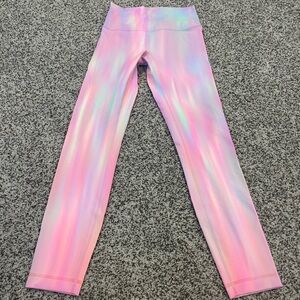Wunder train HR 25”
Color is psychedelic size 6